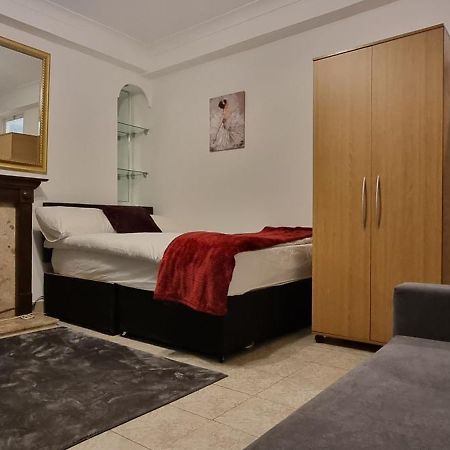 4-Bed Apartment In Central 伦敦 外观 照片